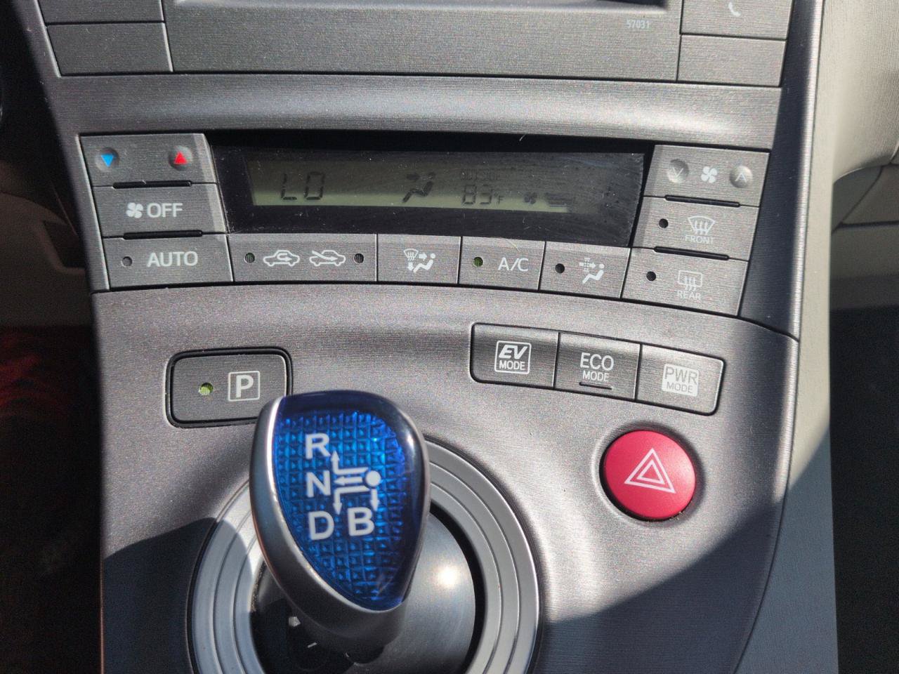 Used 2015 Toyota Prius Two FWD image 25