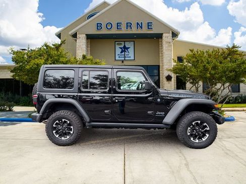 Used 2025 Jeep Wrangler Unlimited Rubicon 4xe AWD/4WD image 6