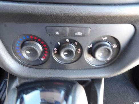 Used 2022 RAM ProMaster City Tradesman image 15