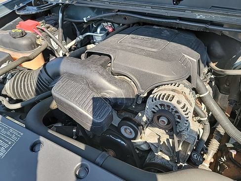 Used 2011 Chevrolet Silverado 1500 LS AWD/4WD image 14