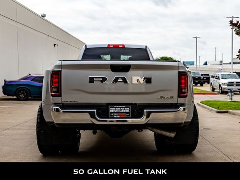 Used 2026 RAM 3500 Tradesman w/ Chrome Appearance Group A AWD/4WD image 8