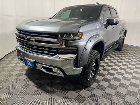 Used 2020 Chevrolet Silverado 1500 LTZ w/ Safety Package AWD/4WD image 4