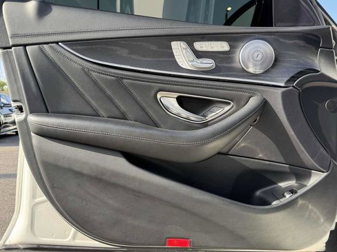 Used 2018 Mercedes-Benz E 63 AMG S image 38