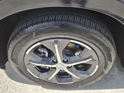 Used 2025 Honda HR-V EX-L image 10