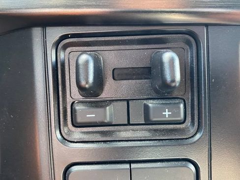 Used 2023 Ford F250 Lariat w/ Sport Appearance Package AWD/4WD image 36