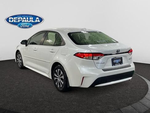 Used 2022 Toyota Corolla LE w/ Carpet Mat Package (TMS) FWD image 4