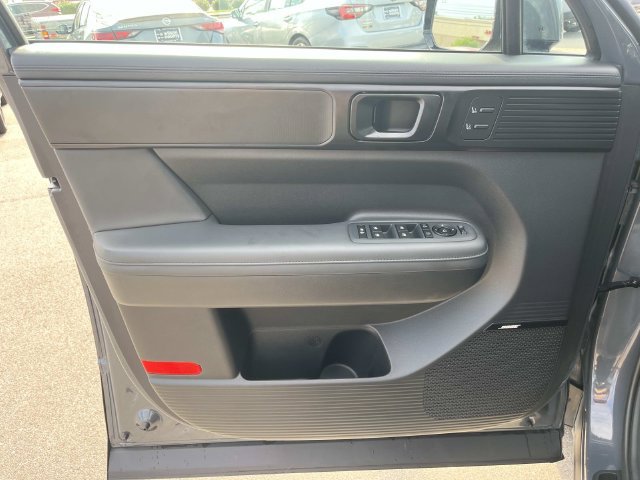 Certified 2025 Hyundai Santa Fe Calligraphy FWD image 34