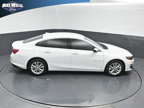 Used 2023 Chevrolet Malibu LT image 16