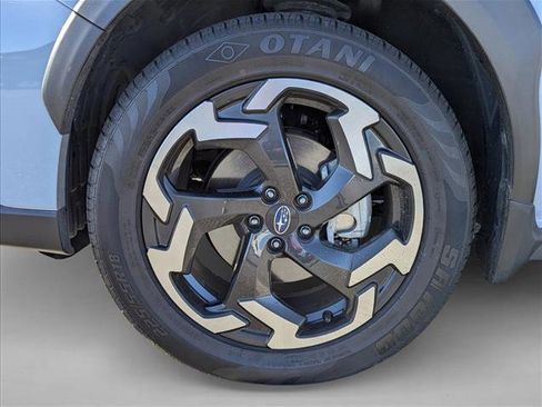 Used 2022 Subaru Crosstrek 2.5i Limited w/ Moonroof Package 2 image 9