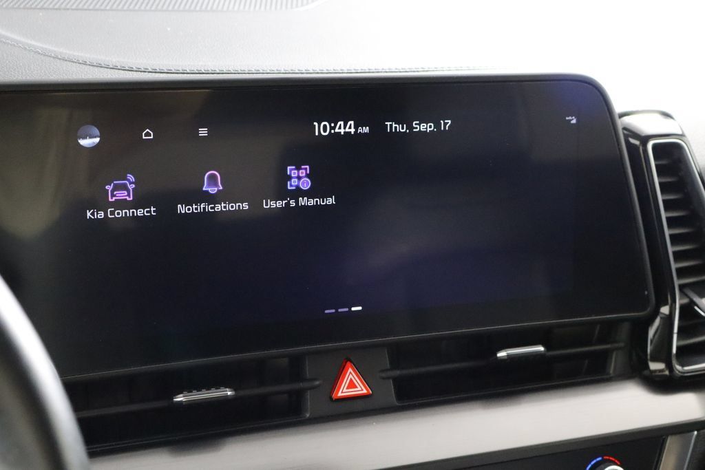 Used 2024 Kia Sportage EX FWD image 30