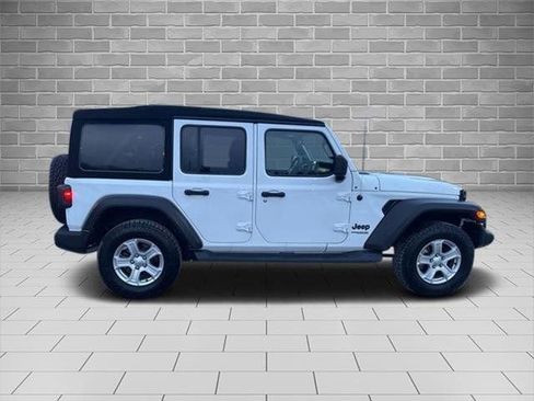 Used 2022 Jeep Wrangler Unlimited Sport image 8