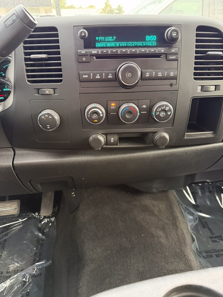 Used 2012 Chevrolet Silverado 2500 LT AWD/4WD image 12