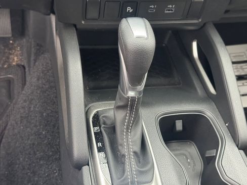 Certified 2025 Nissan Frontier SV w/ Tow Package image 19