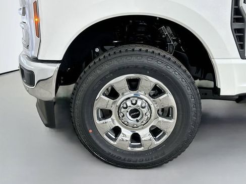 New 2025 Ford F250 King Ranch w/ Chrome Package image 33