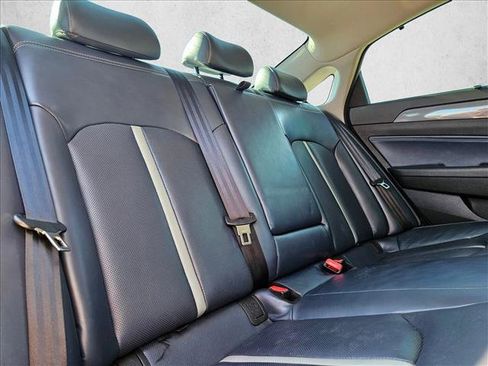 Used 2017 Hyundai Sonata Limited image 20