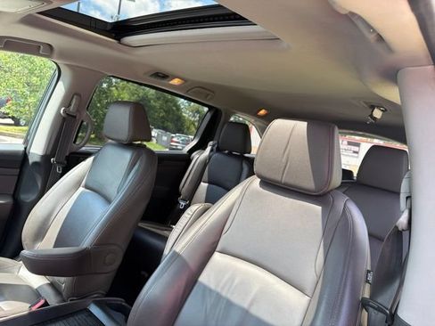 Used 2019 Honda Odyssey EX-L image 15