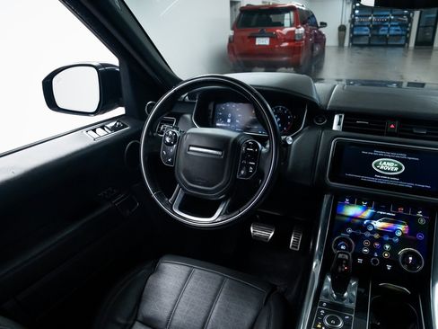 Used 2019 Land Rover Range Rover Sport HSE Dynamic image 10