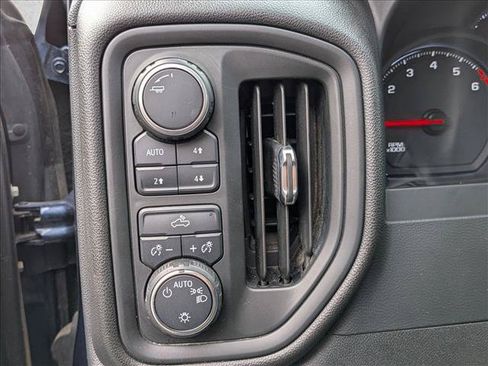 Used 2021 Chevrolet Silverado 1500 Custom Trail Boss w/ LPO, Dark Essentials Package AWD/4WD image 17