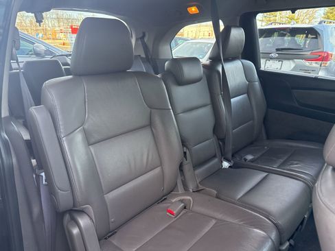 Used 2013 Honda Odyssey EX-L image 16