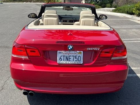 Used 2008 BMW 328i Convertible image 5
