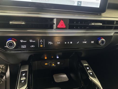 New 2026 Kia Sorento SX Prestige AWD/4WD image 21