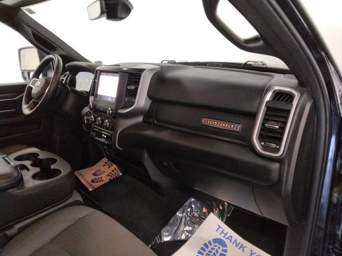 Used 2024 RAM 2500 Big Horn w/ Bed Utility Group image 42