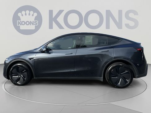 Used 2026 Tesla Model Y Long Range AWD/4WD image 7