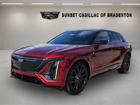 New 2026 Cadillac Lyriq V AWD/4WD image 3