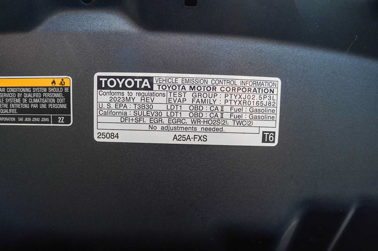 Certified 2023 Toyota Venza XLE AWD/4WD image 31