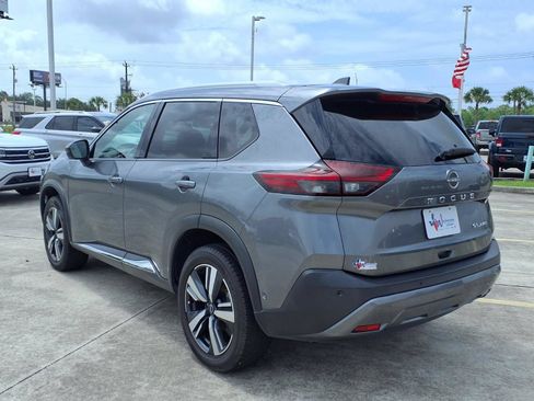 Used 2023 Nissan Rogue SL w/ SL Premium Package AWD/4WD image 8