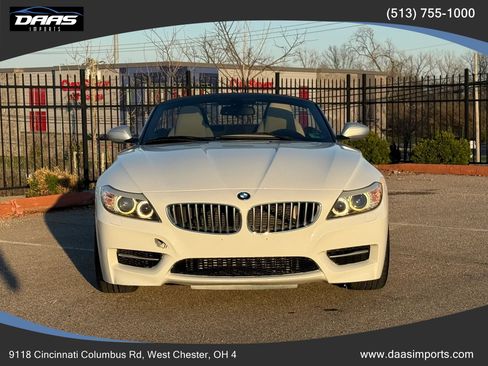 Used 2011 BMW Z4 sDrive35is image 3