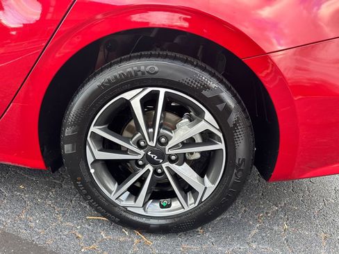 Certified 2024 Kia Forte LXS image 19