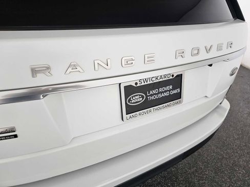 Used 2020 Land Rover Range Rover Autobiography image 13