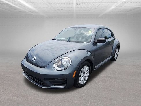 Used 2017 Volkswagen Beetle 1.8T S FWD image 13