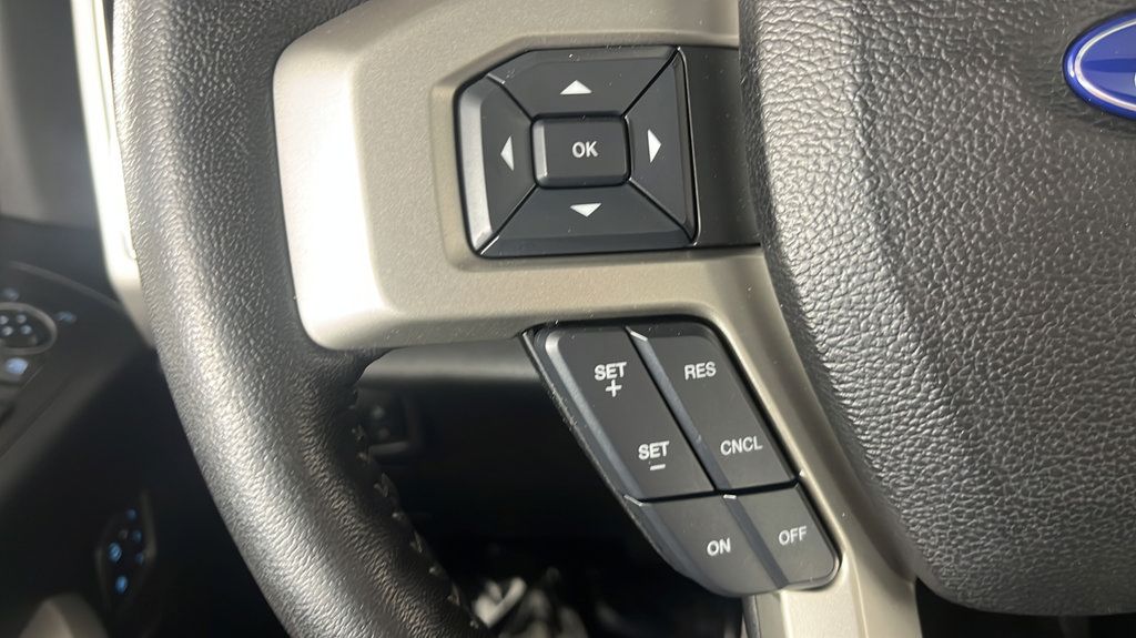 Used 2017 Ford F150 Lariat w/ Equipment Group 502A Luxury AWD/4WD image 26