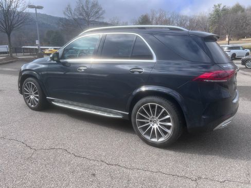 Used 2022 Mercedes-Benz GLE 350 4MATIC image 3