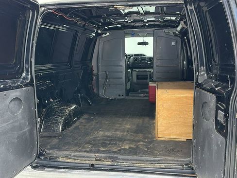 Used 2014 Ford E-150 and Econoline 150 w/ Power Group image 14