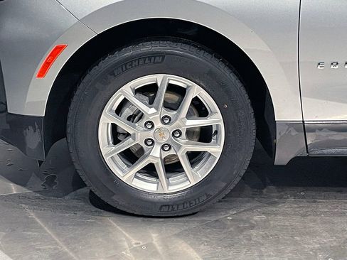Used 2024 Chevrolet Equinox LS image 32