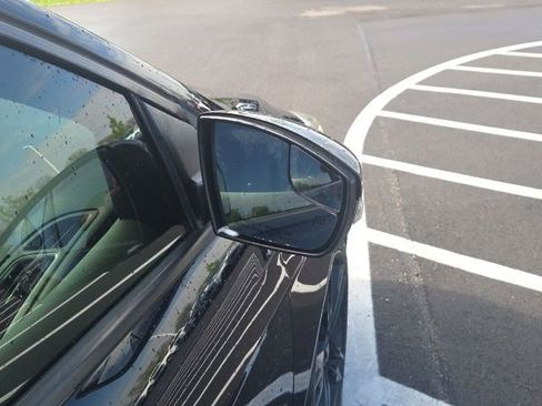 Used 2017 Ford Focus ST w/ Equipment Group 402A FWD image 6