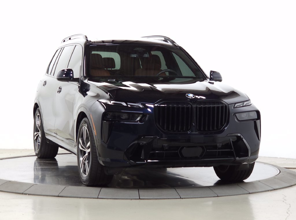 Used 2027 BMW X7 xDrive40i w/ Executive Package AWD/4WD image 1