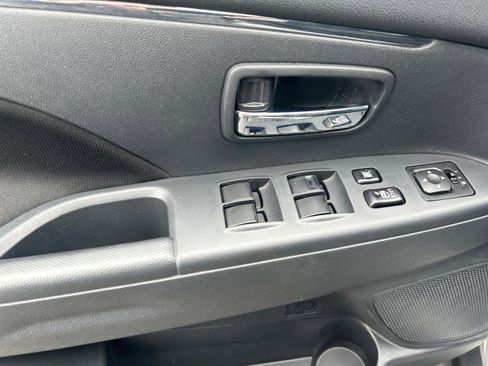 Used 2022 Mitsubishi Outlander Sport ES FWD image 10