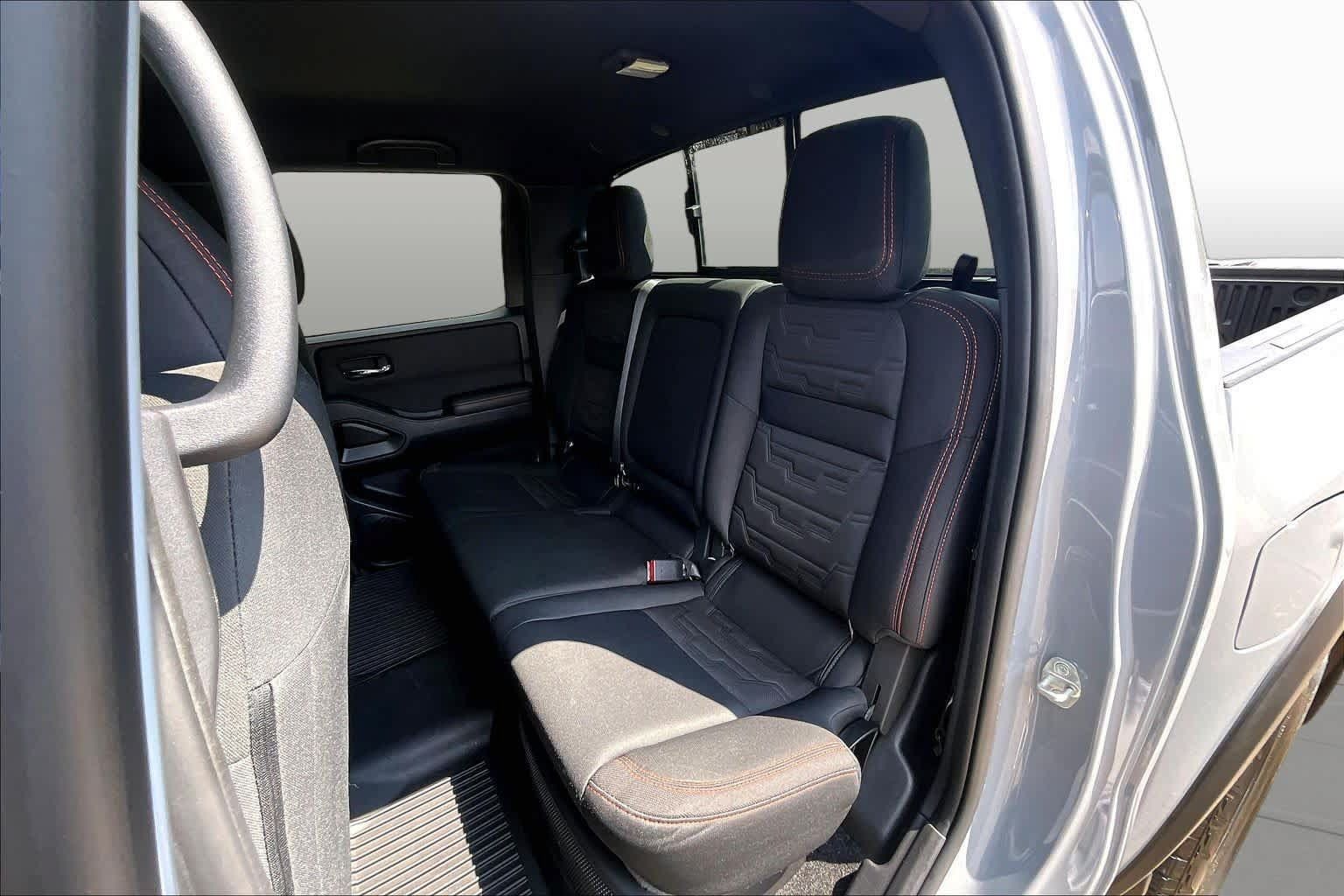 Certified 2023 Nissan Frontier PRO-4X w/ Pro Convenience Package AWD/4WD image 19