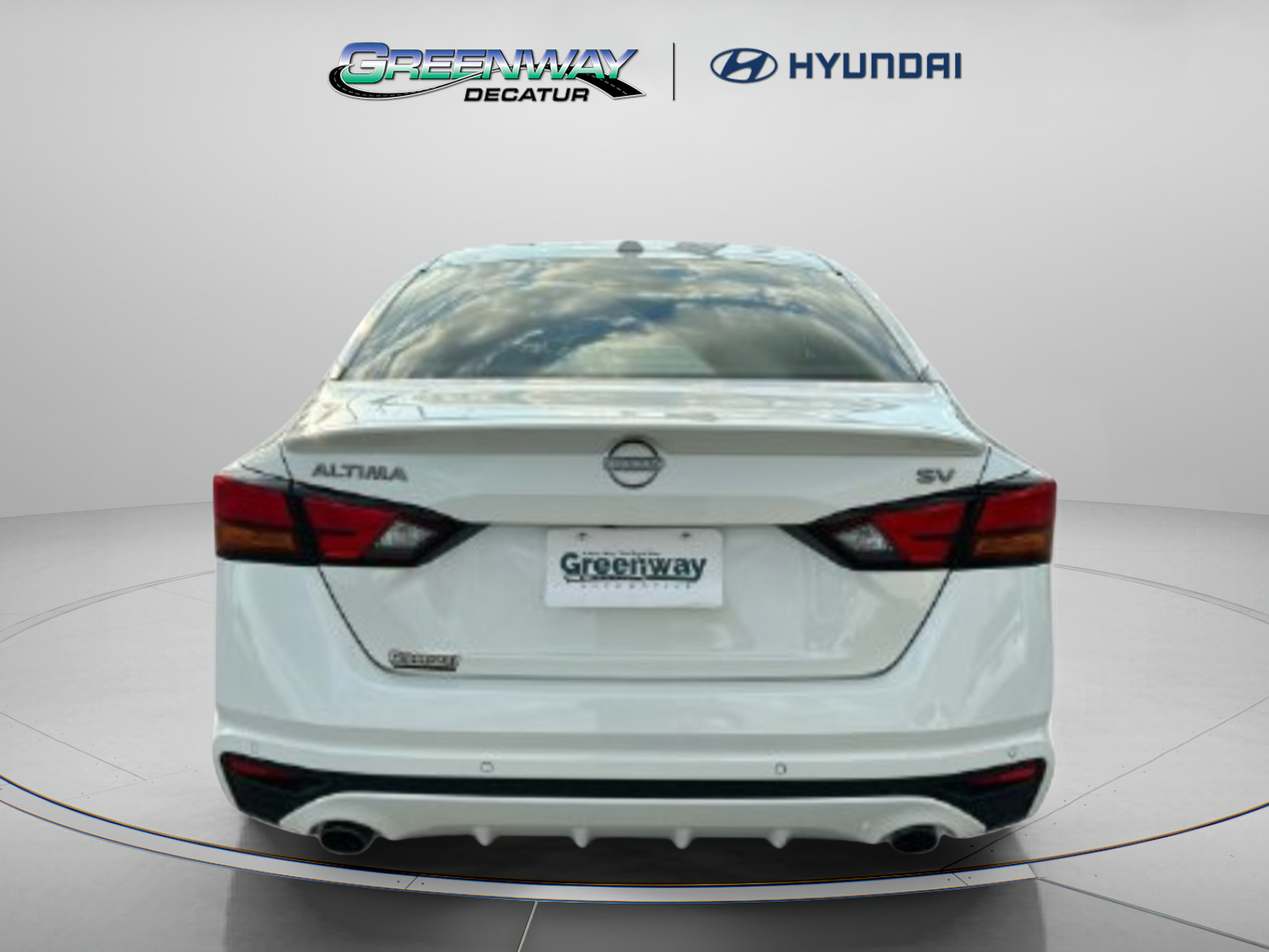 Used 2023 Nissan Altima 2.5 SV w/ SV Premium Package FWD image 7