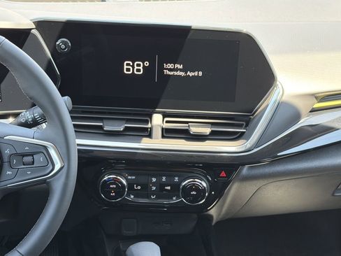 New 2026 Chevrolet Trax ACTIV image 4