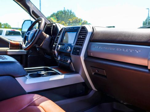 Used 2019 Ford F250 King Ranch AWD/4WD image 18