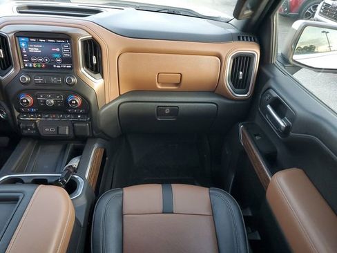 Used 2020 Chevrolet Silverado 1500 High Country w/ Technology Package image 21