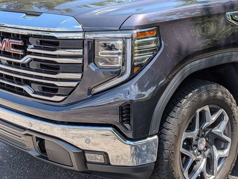 Used 2024 GMC Sierra 1500 SLT w/ SLT Premium Plus Package AWD/4WD image 4