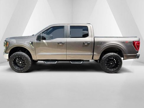 Used 2023 Ford F150 XLT AWD/4WD image 4