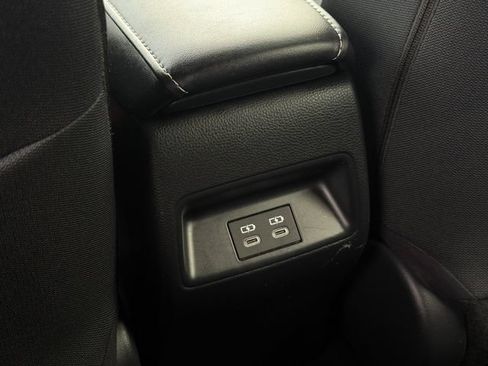 Used 2024 Toyota Corolla SE FWD image 14