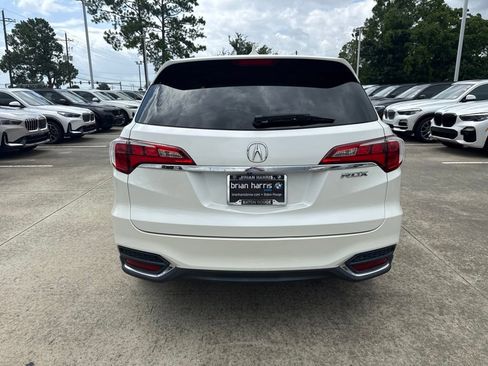 Used 2017 Acura RDX w/ Technology Package FWD image 4
